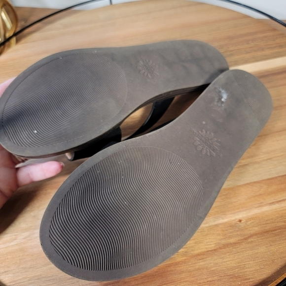 Yellow Box Barann Black Suede and Leather Strap Sandals Size 8 - Picture 12 of 16